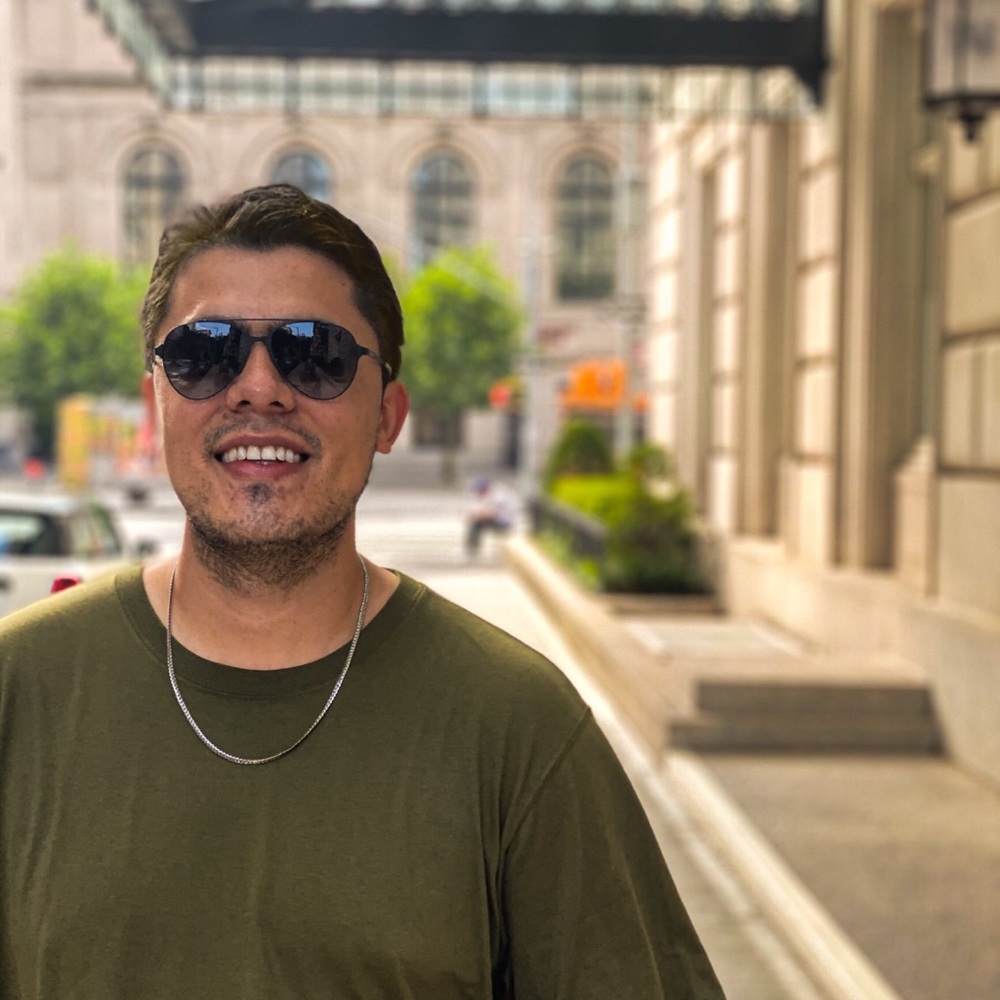 Meet your Posher, Santiago